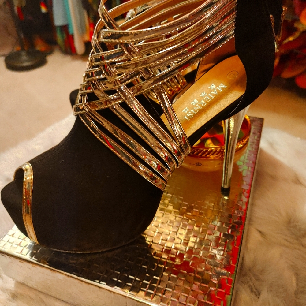 Platform Pumps